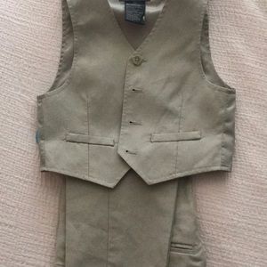 Kenneth Cole vest and dress pants size 18 months